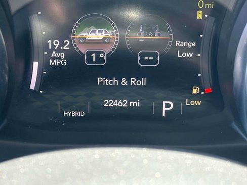 Used 2021 Jeep Wrangler Unlimited Sahara w/ Cold Weather Group AWD/4WD image 24