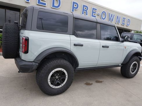 Used 2023 Ford Bronco Badlands AWD/4WD image 6