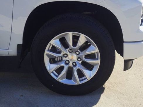 New 2026 Chevrolet Silverado 1500 Custom image 5