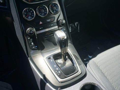 Used 2013 Hyundai Genesis 2.0T image 12
