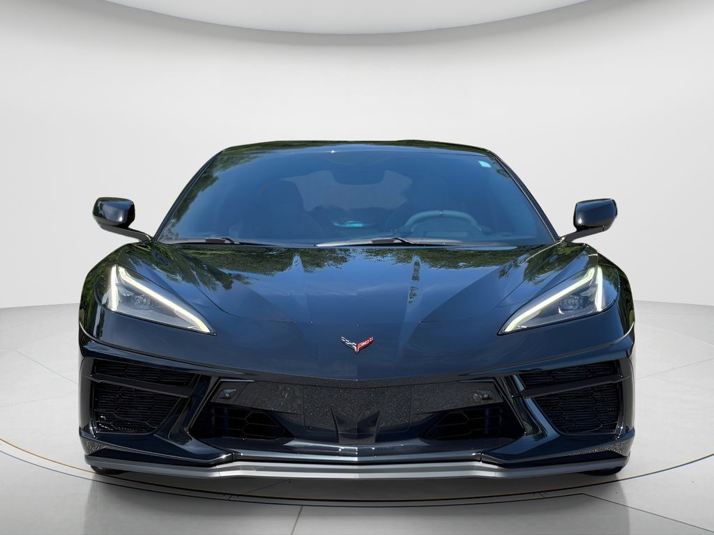 Used 2023 Chevrolet Corvette Stingray Preferred Cpe w/ Z51 Performance Package RWD image 3