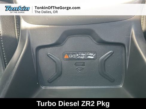 Used 2019 Chevrolet Colorado ZR2 AWD/4WD image 16