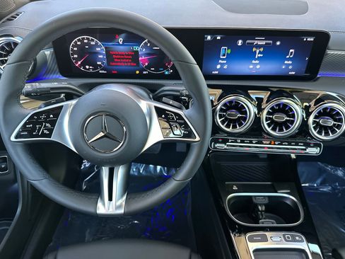 Used 2026 Mercedes-Benz CLA 250 image 25