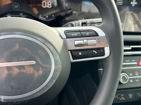 New 2026 Hyundai Tucson SE image 24