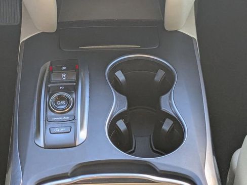 Used 2020 Acura MDX FWD image 19