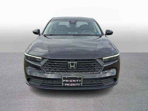 Used 2024 Honda Accord EX image 2