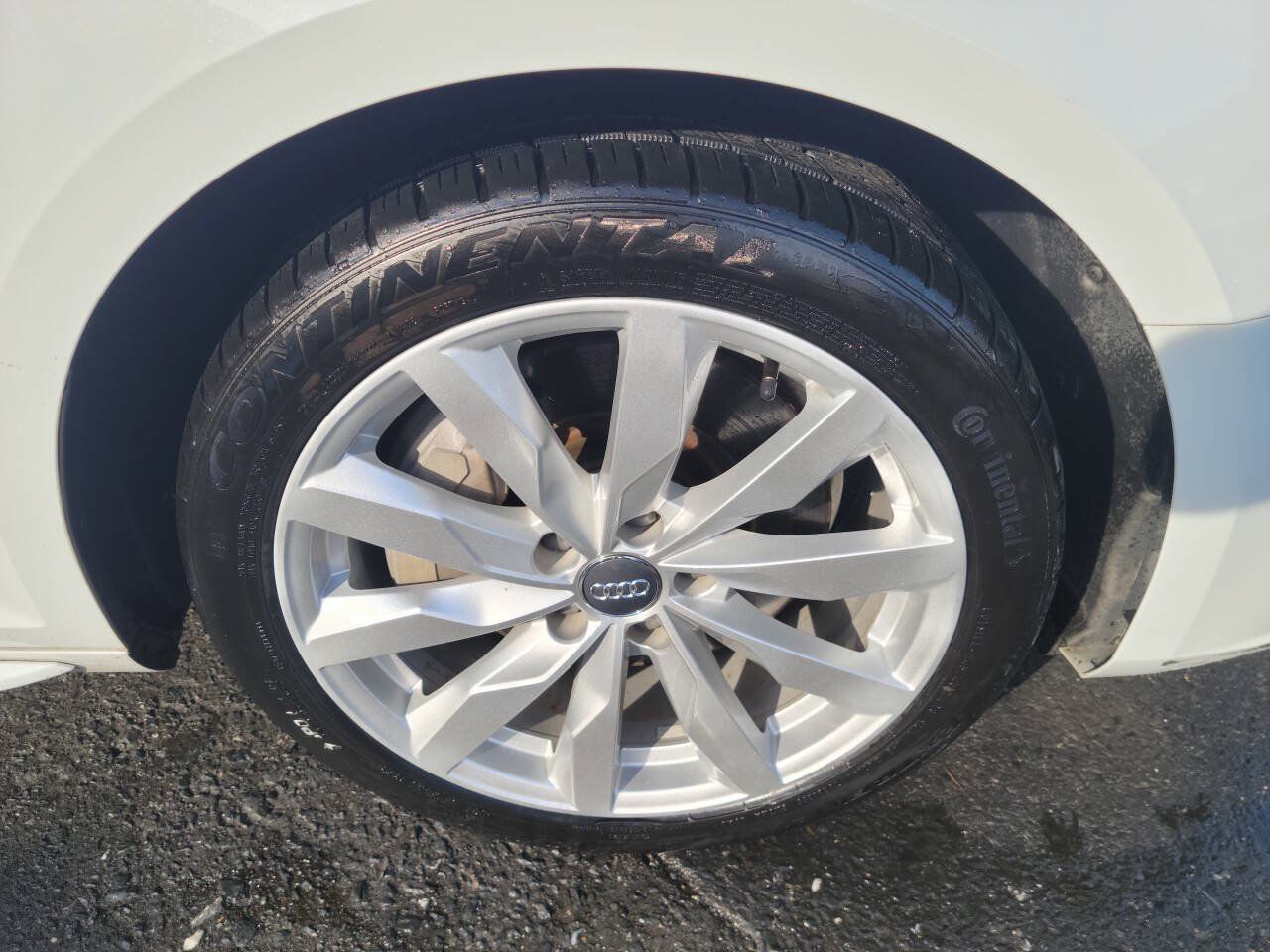 Used 2018 Audi A4 2.0T Premium w/ Convenience Package AWD/4WD image 12