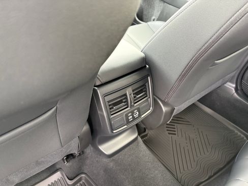 New 2026 Subaru Outback Premium AWD/4WD image 33