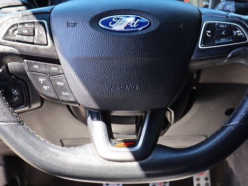 Used 2018 Ford Focus ST FWD image 54