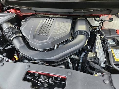 Used 2024 Chevrolet Traverse LT w/ Enhanced Driving Package image 24