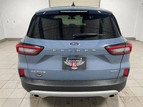 Used 2024 Ford Escape Active AWD/4WD image 5