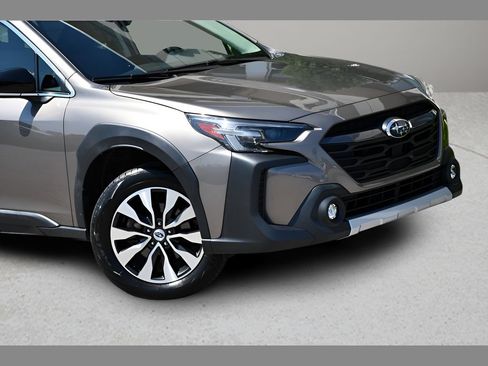 Certified 2024 Subaru Outback Limited AWD/4WD image 10