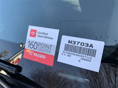 Used 2025 Toyota Camry SE image 38