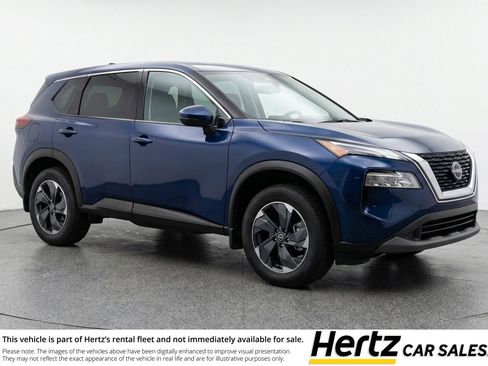 Used 2025 Nissan Rogue SV FWD image 1