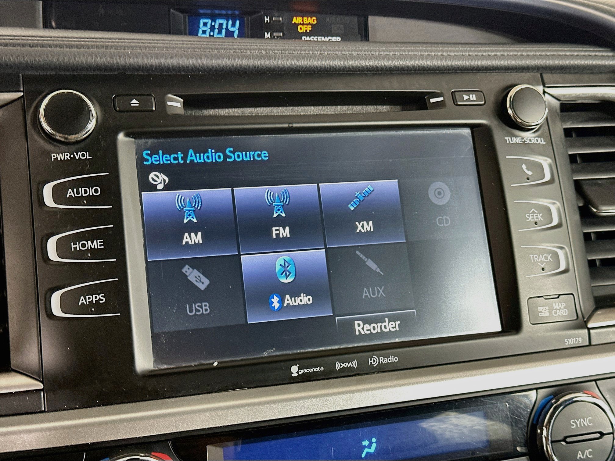 Used 2017 Toyota Highlander XLE FWD image 21