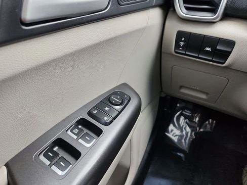 Used 2022 Kia Sportage LX image 33