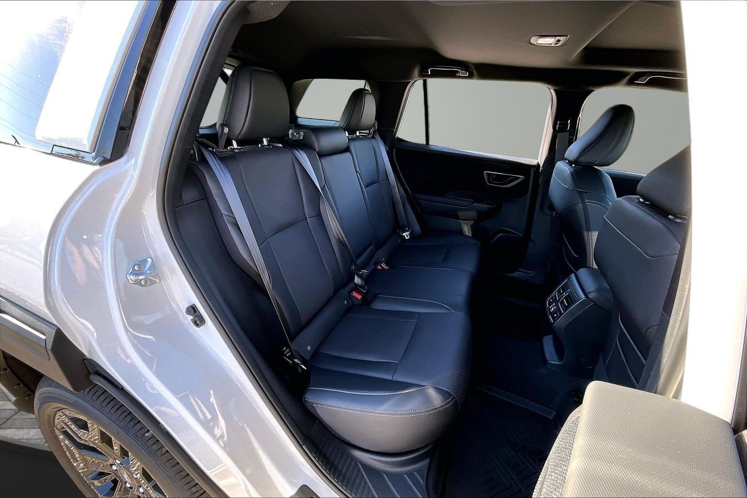 New 2026 Subaru Outback Limited XT AWD/4WD image 25