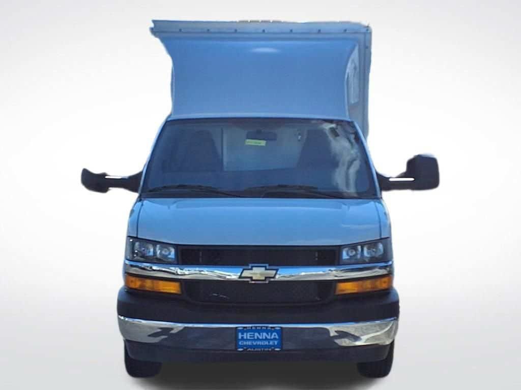 New 2025 Chevrolet Express 3500 w/ Power Convenience Package RWD image 2