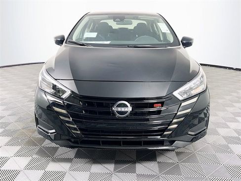 New 2025 Nissan Versa SR w/ Trunk Package image 3