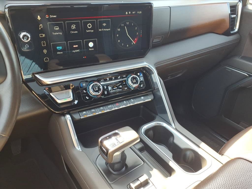 Used 2023 GMC Sierra 1500 Denali w/ Denali Reserve Package AWD/4WD image 21