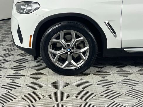 Used 2023 BMW X3 sDrive30i w/ Premium Package image 9