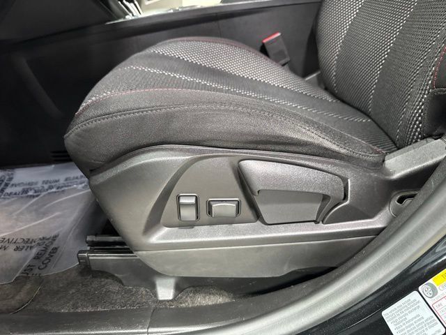 Used 2016 Chevrolet Equinox LT AWD/4WD image 4