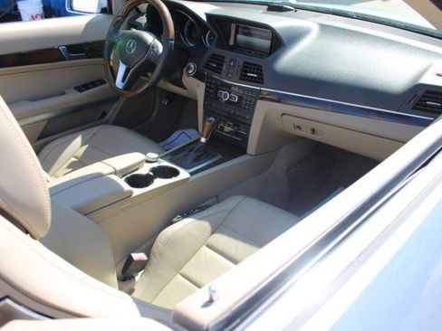 Used 2013 Mercedes-Benz E 350 Cabriolet image 17