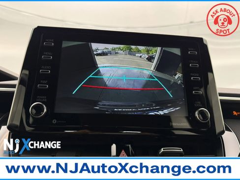 Used 2021 Toyota Corolla SE w/ SE Premium Package FWD image 34