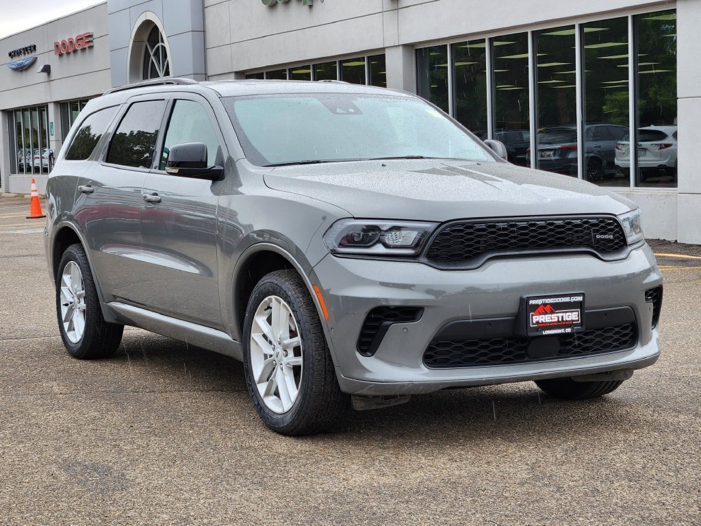 Used 2025 Dodge Durango GT AWD/4WD image 4