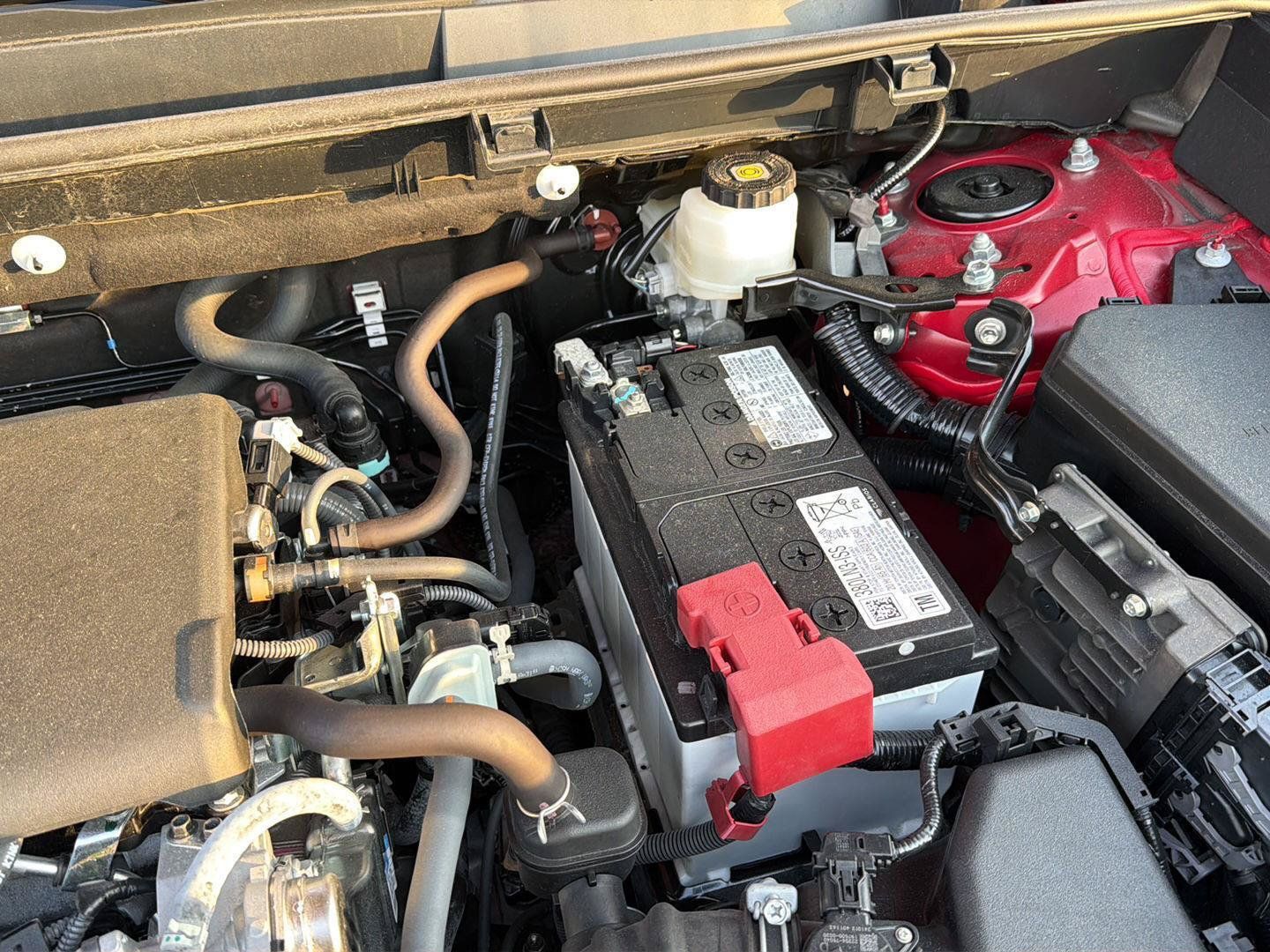 Certified 2025 Toyota RAV4 XLE w/ Convenience Package FWD image 36
