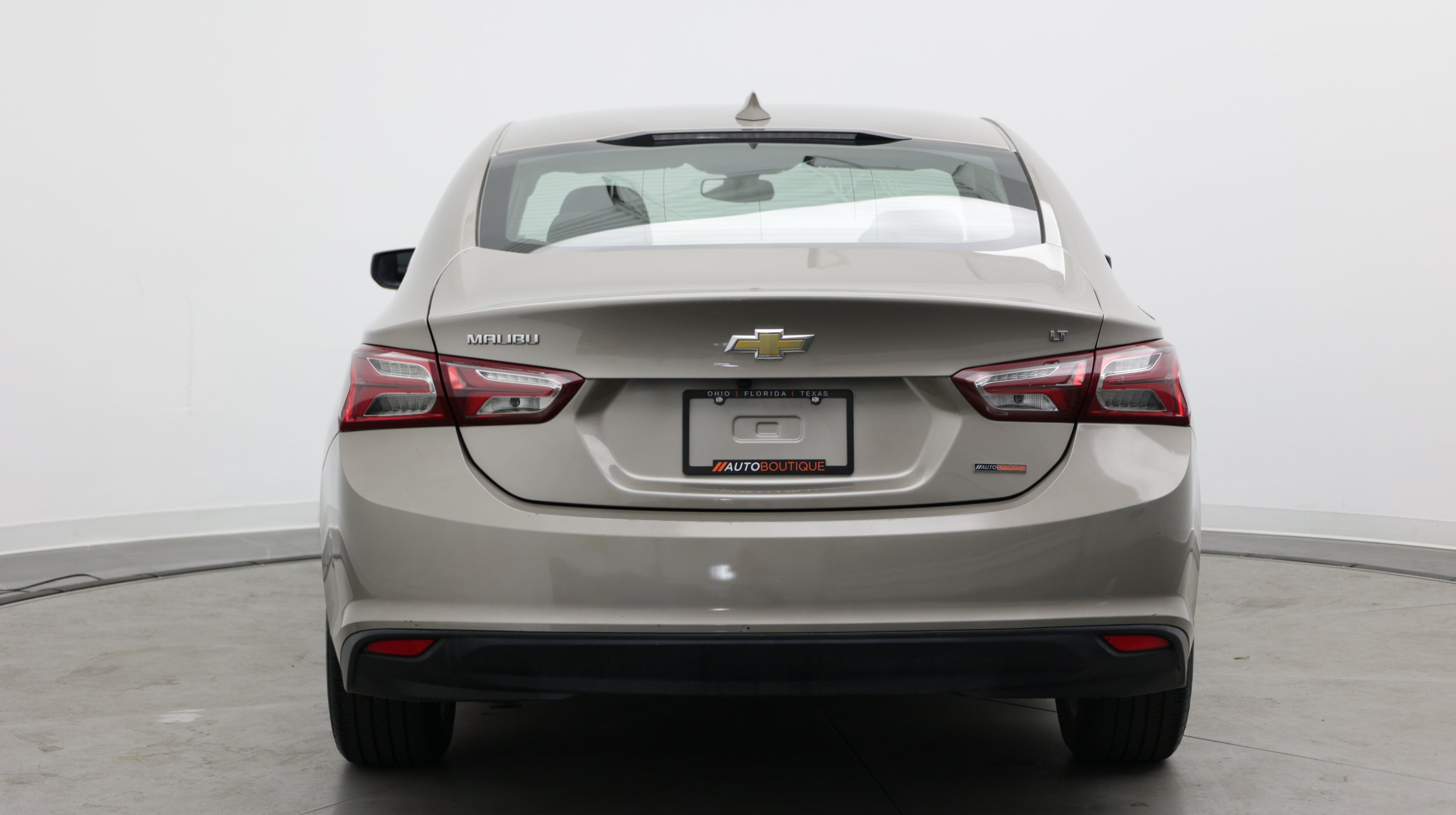 Used 2022 Chevrolet Malibu LT FWD image 6