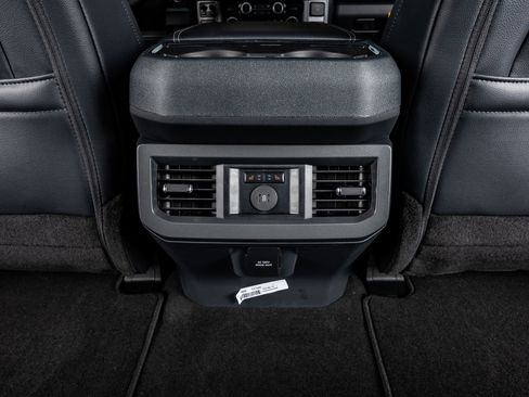 Used 2026 Ford F450 Lariat image 33