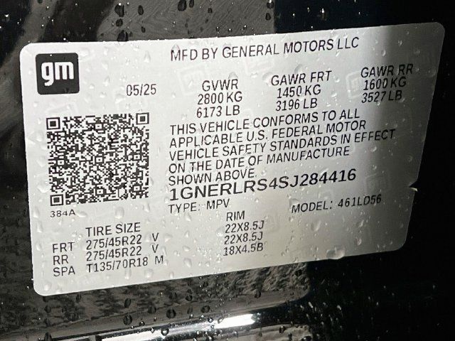 Used 2025 Chevrolet Traverse RS w/ LPO, Floor Liner Package FWD image 11