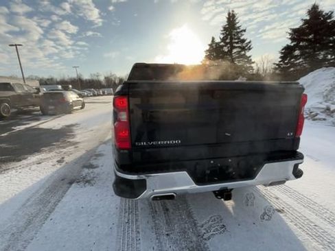 Used 2020 Chevrolet Silverado 1500 LT image 8