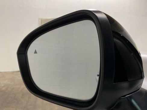 Used 2024 Mitsubishi Outlander Ralliart image 95