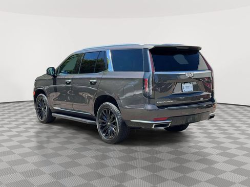 Used 2021 Cadillac Escalade Premium Luxury AWD/4WD image 5