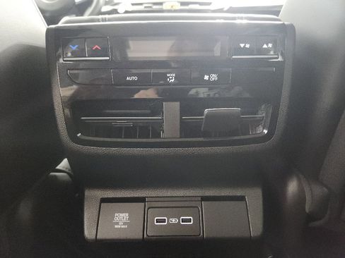 Used 2025 Acura MDX FWD w/ Technology Package image 35