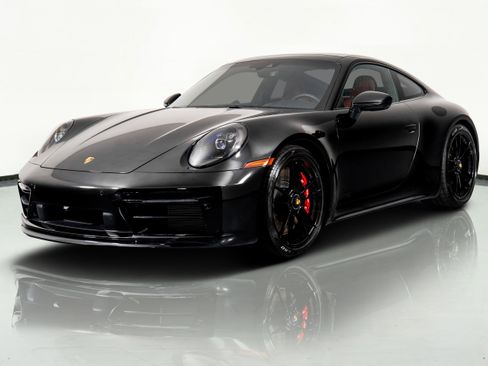 Used 2024 Porsche 911 Carrera 4 GTS image 23