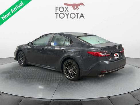 New 2026 Toyota Camry SE image 3