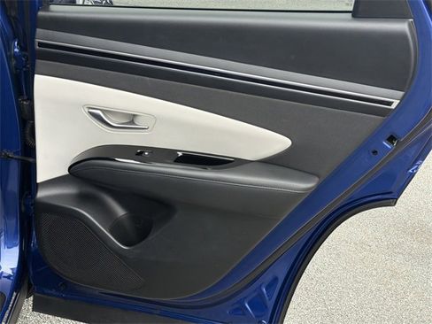 Certified 2022 Hyundai Tucson SEL w/ Convenience Package image 16