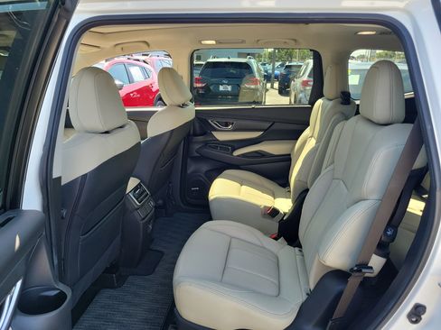 Certified 2025 Subaru Ascent Limited image 13