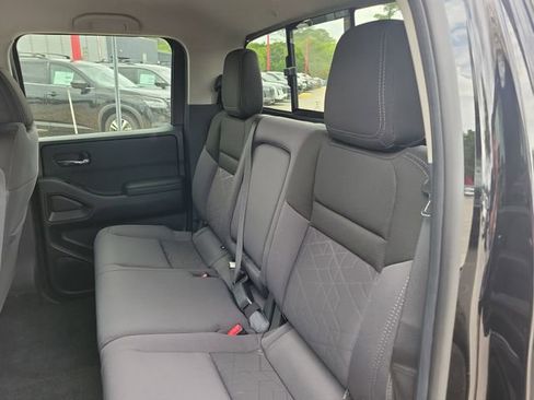 New 2026 Nissan Frontier SV AWD/4WD image 10