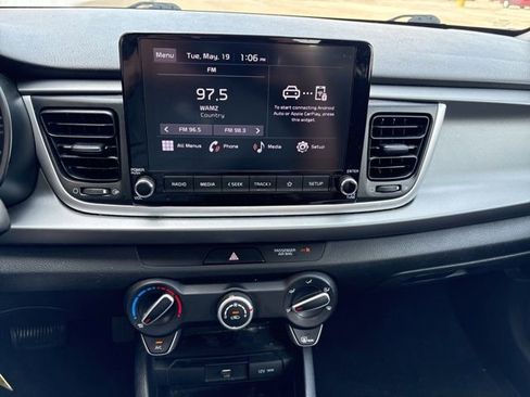 Used 2022 Kia Rio LX FWD image 11