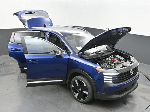 New 2026 Nissan Kicks SR w/ SR Premium Package image 39