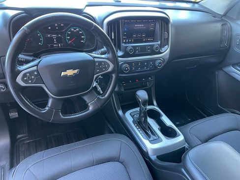 Used 2022 Chevrolet Colorado LT w/ Fleet Safety Package RWD image 11