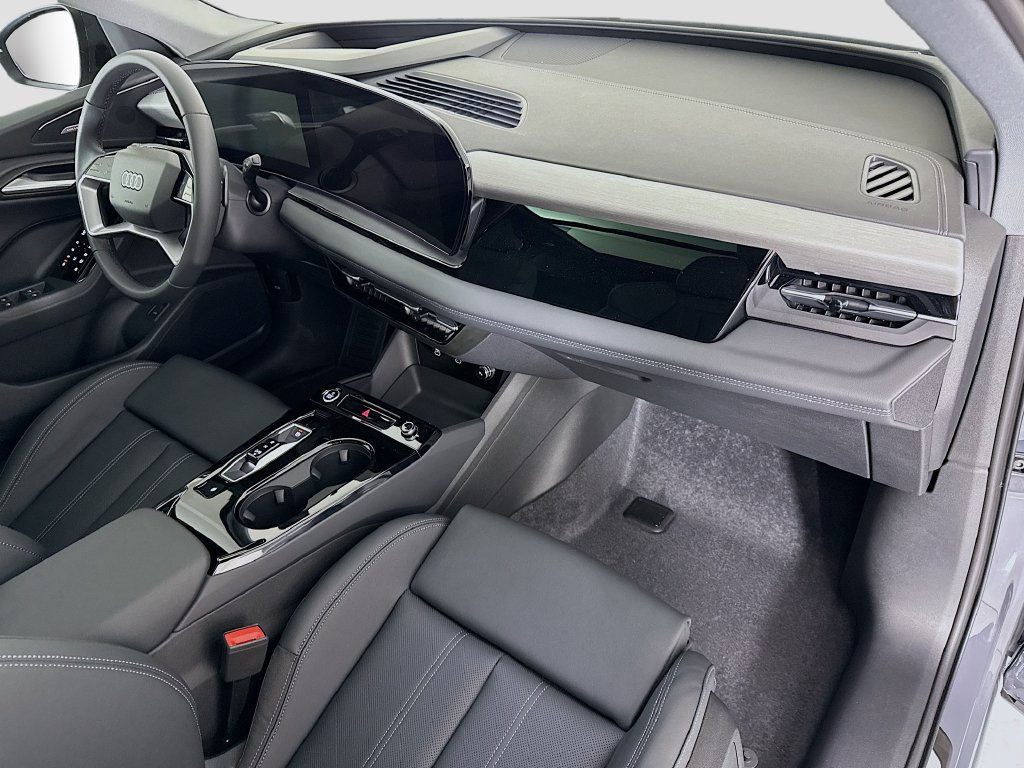 Used 2025 Audi Q6 e-tron Premium Plus AWD/4WD image 20