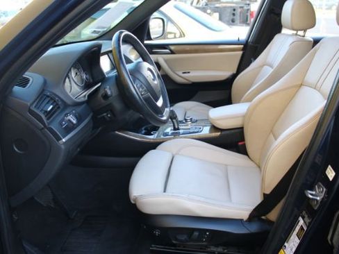 Used 2013 BMW X3 xDrive28i image 8