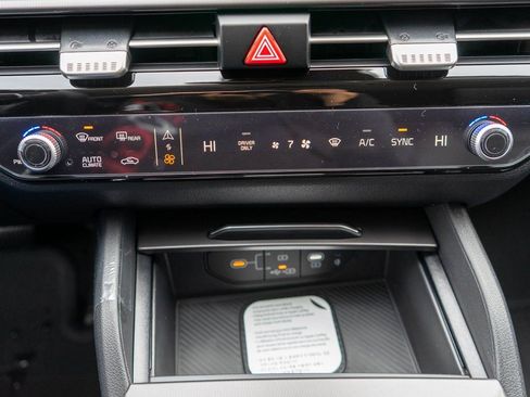 New 2026 Kia Sportage EX AWD/4WD image 23