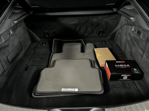 Used 2019 Mercedes-Benz AMG GT 63 S image 16