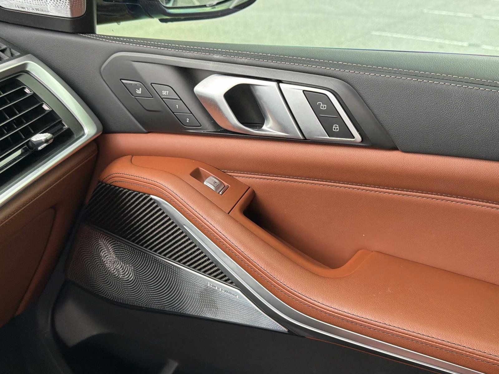 Used 2025 BMW ALPINA XB7 AWD/4WD image 21